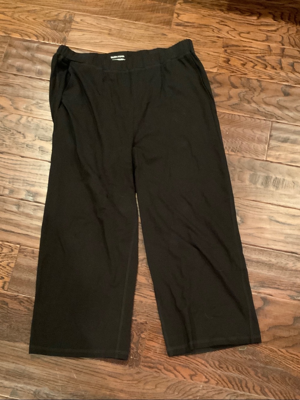 Eileen Fisher Women’s Black Relaxed Pull-On Jogger Pants